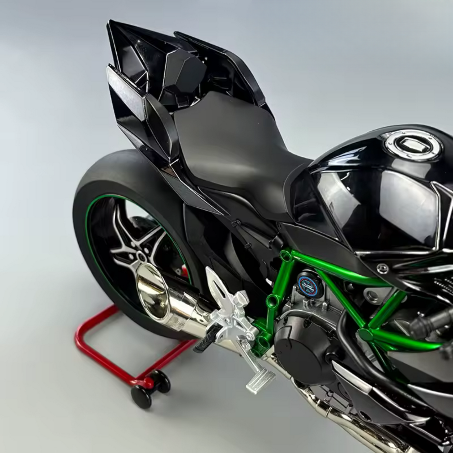 1:6 Kawasaki H2R